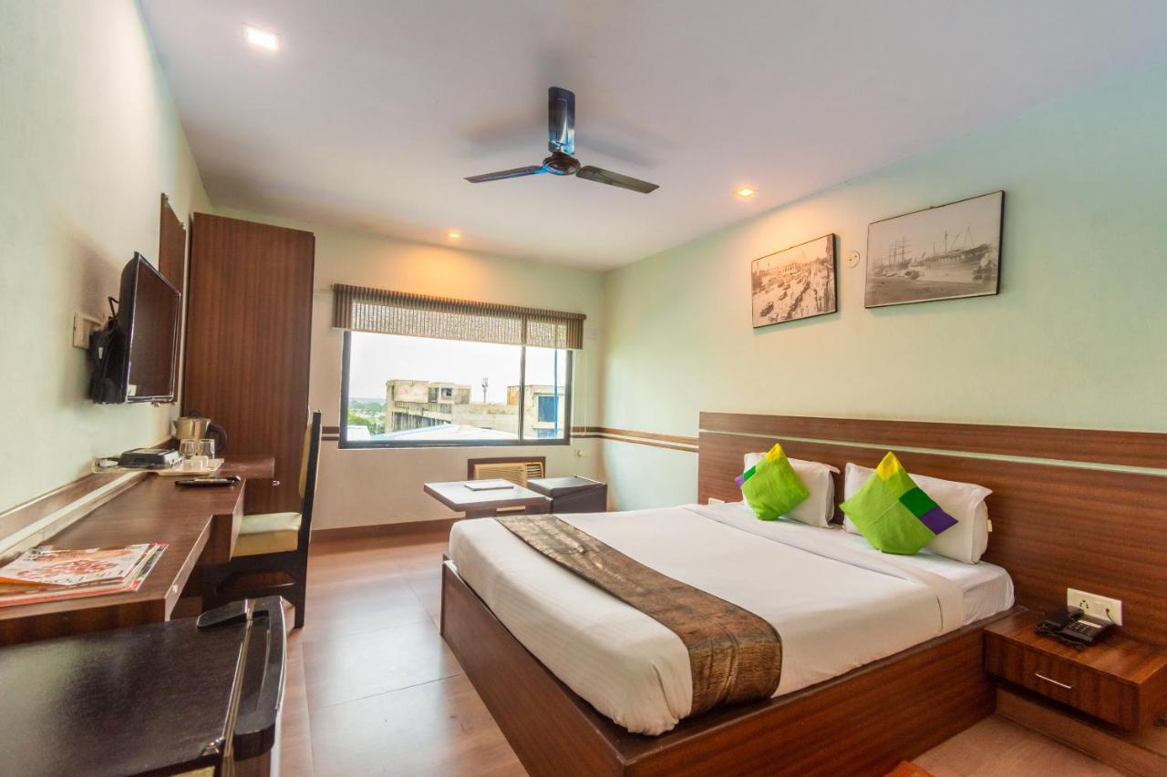 Opiam B&B A Business Hotel Calcutta  Esterno foto